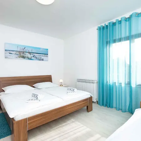 Apartment In Malinska/insel Krk 12771 Malinska